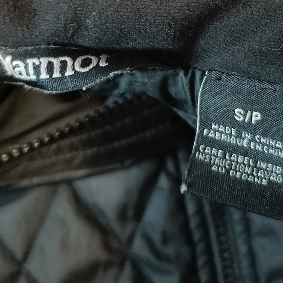 Marmot Womens SP Black Quilted Insulated Vest Full Zip Style with  Zip Pockets - Picture 5 of 5